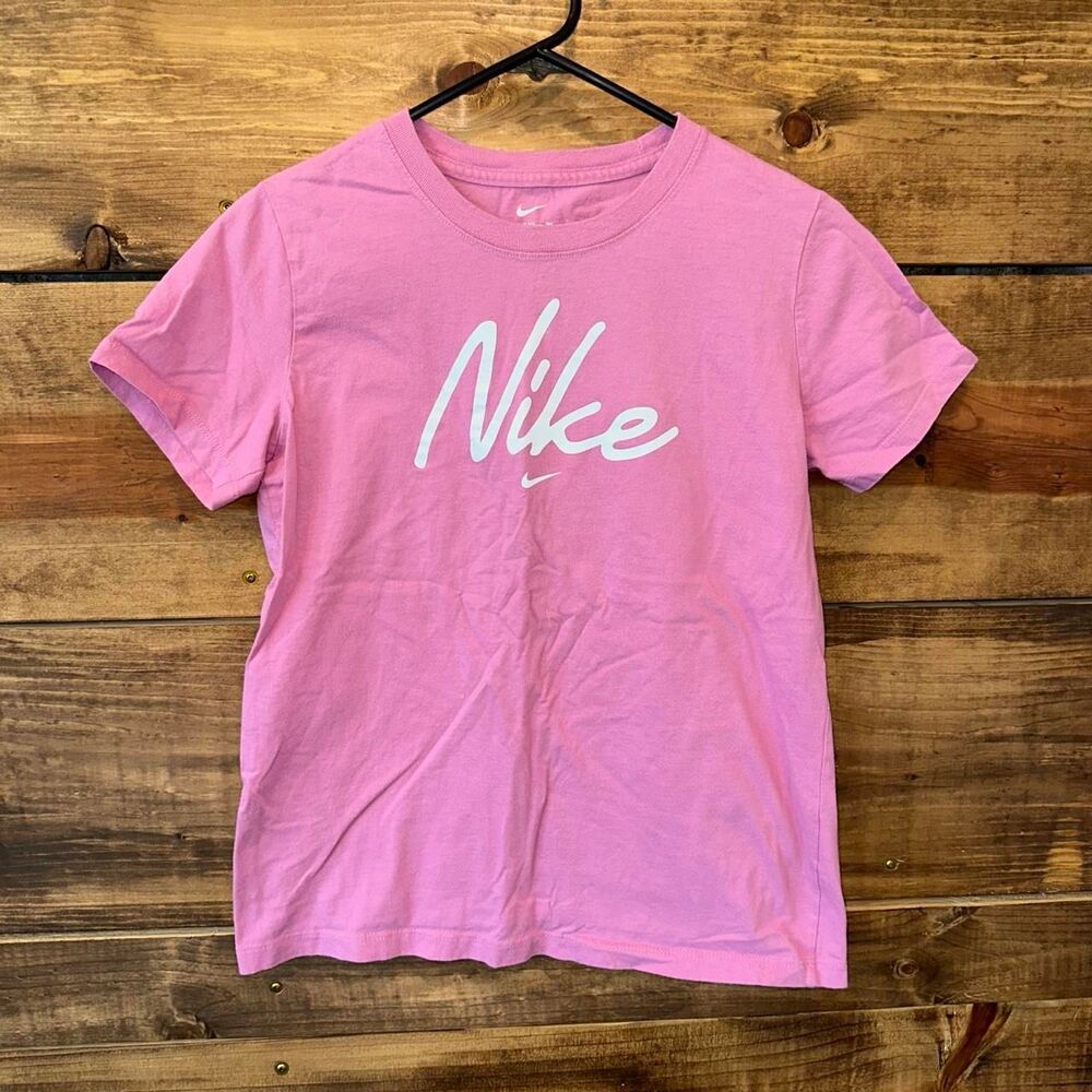 Nike Women's Pink T-shirt